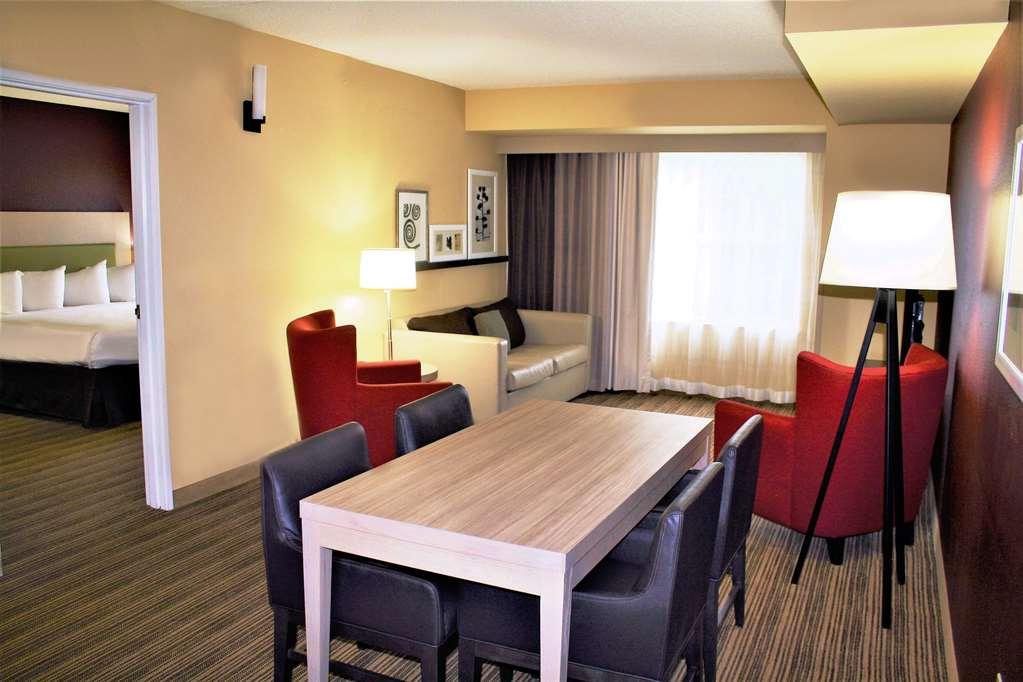 Comfort Inn & Suites St Paul Northeast Vadnais Heights Rum bild