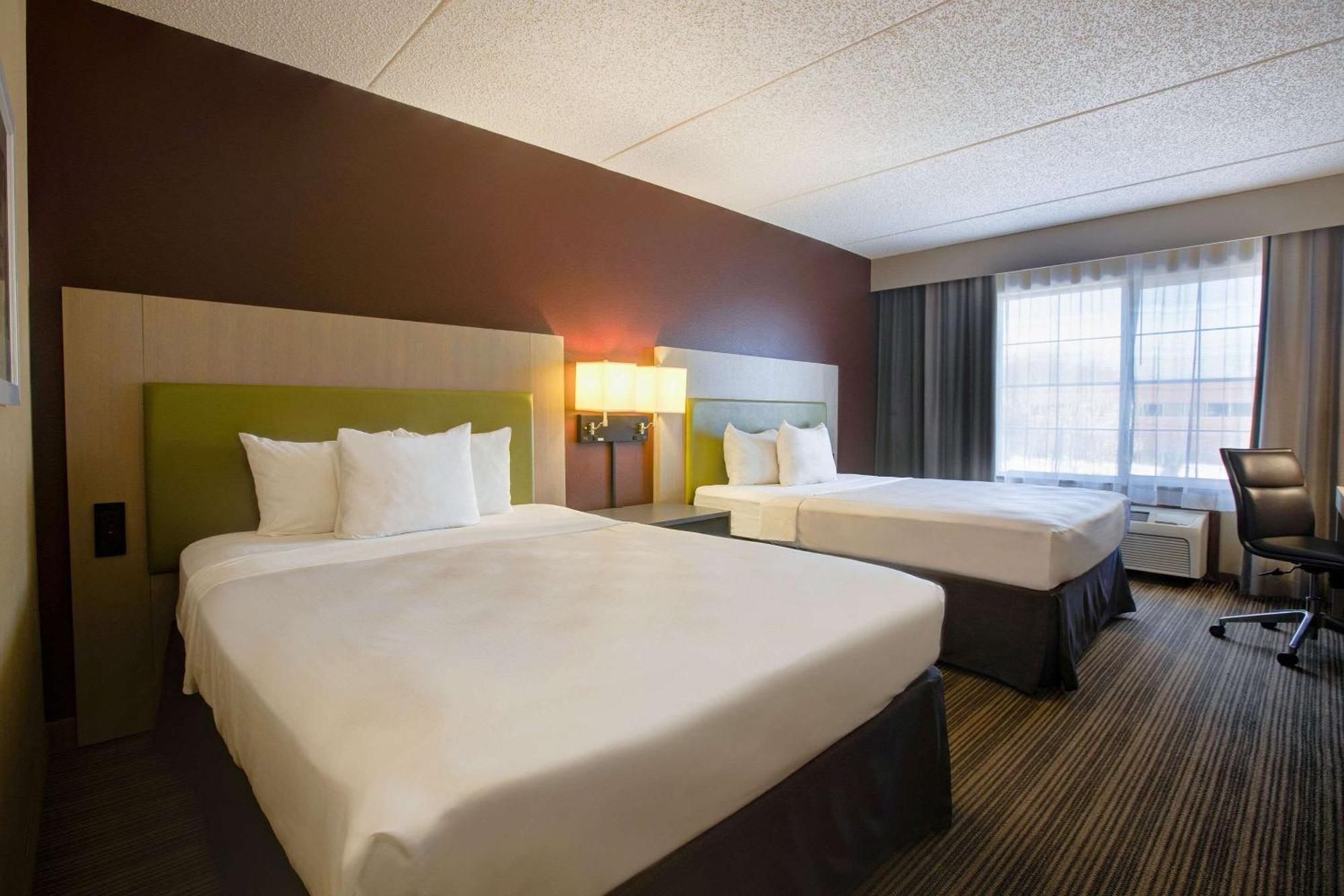 Comfort Inn & Suites St Paul Northeast Vadnais Heights Exteriör bild