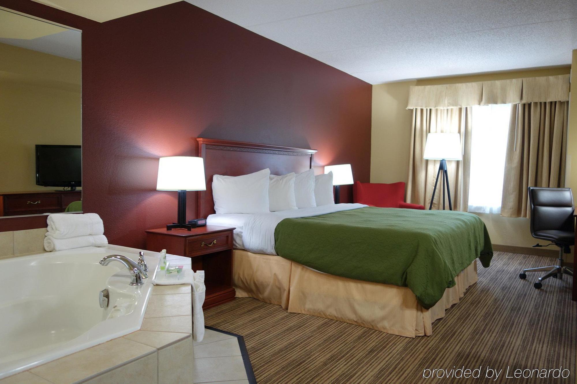 Comfort Inn & Suites St Paul Northeast Vadnais Heights Exteriör bild