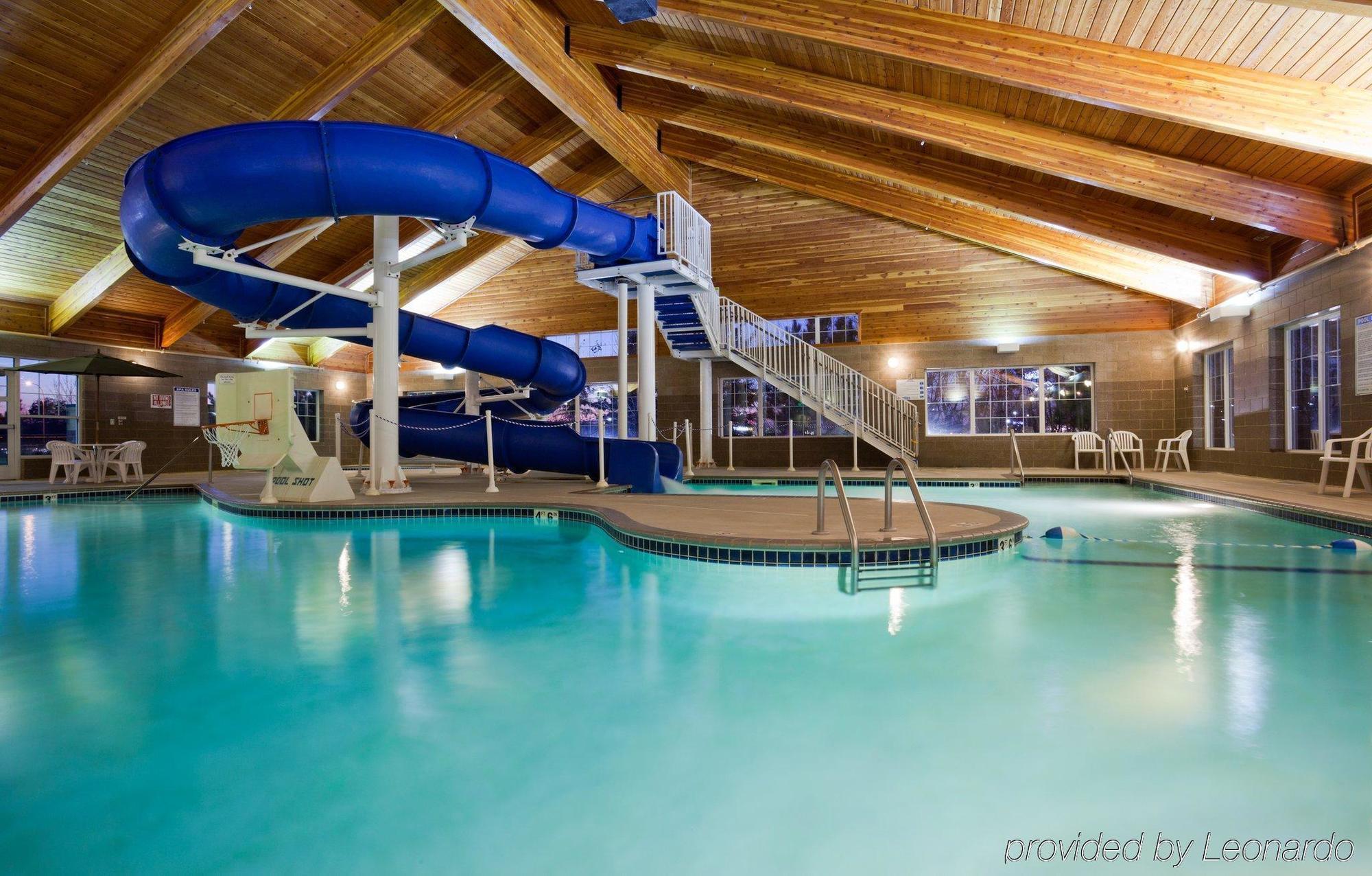 Comfort Inn & Suites St Paul Northeast Vadnais Heights Exteriör bild